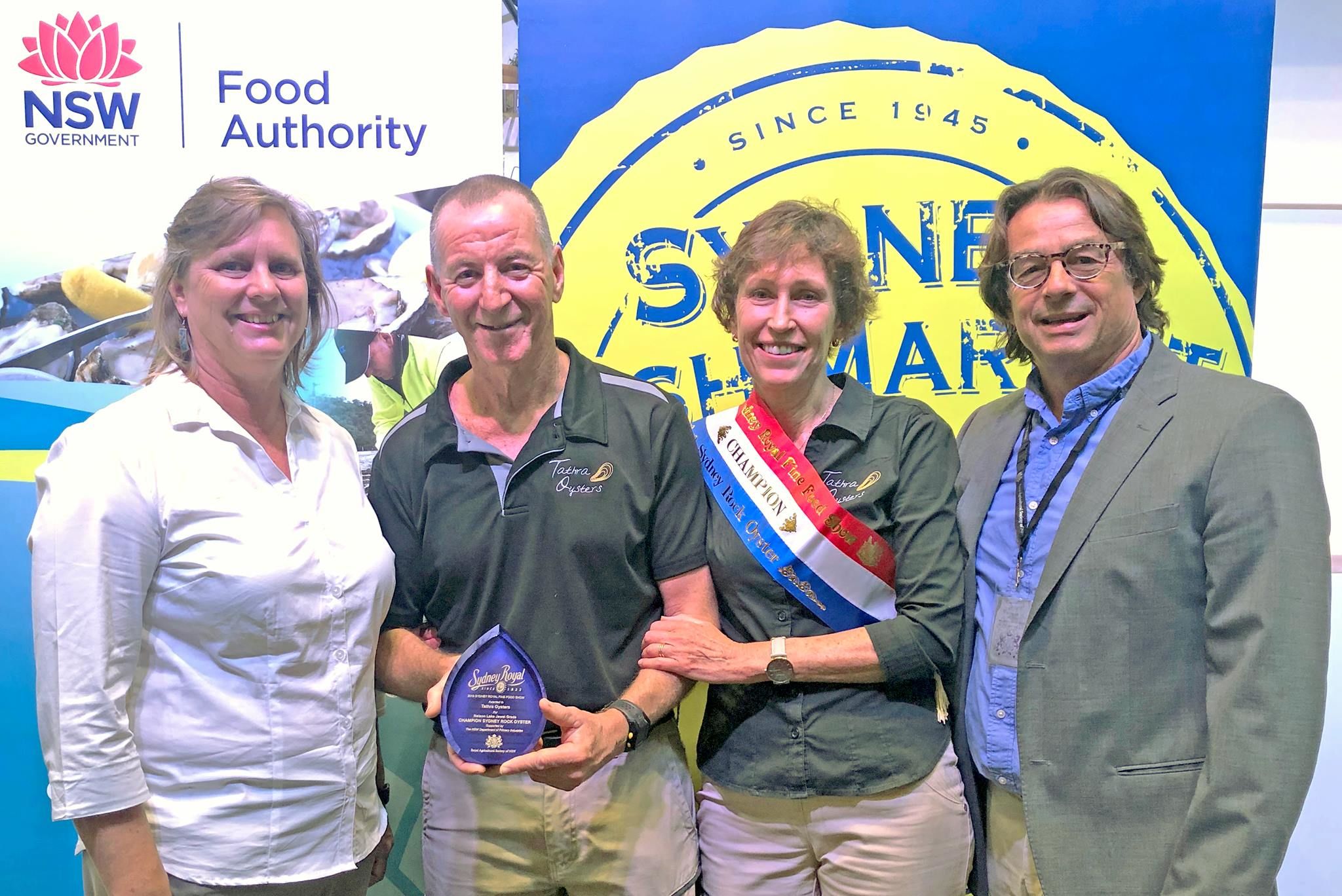 Image of Champion Sydney Rock Oyster exhibit award presentation