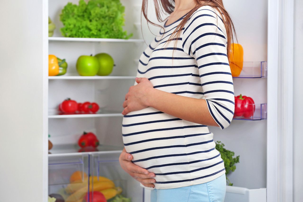background image of pregnant woman