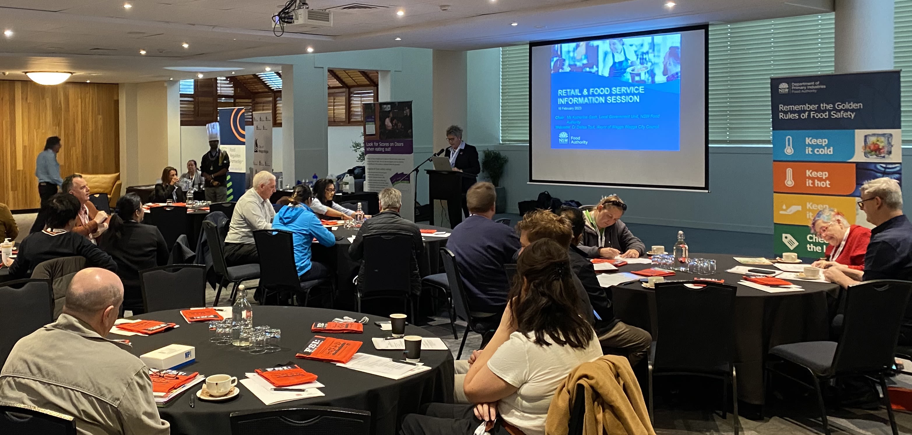 Retail & Food Service Information Session Wagga Wagga attendees.